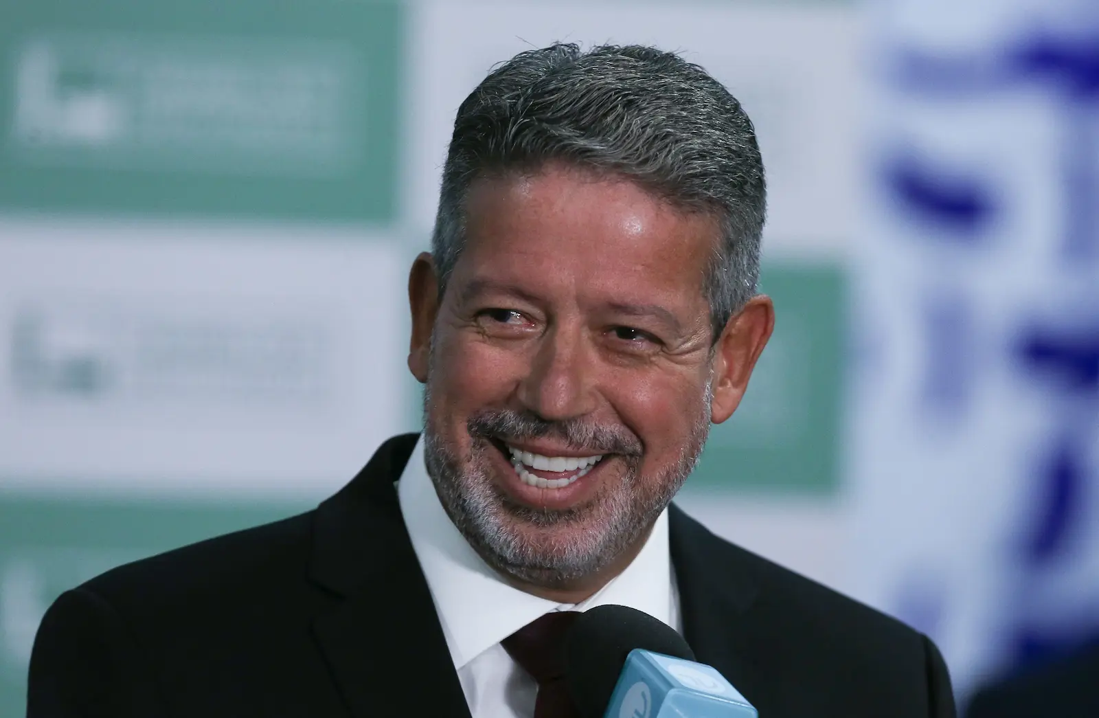 PP acena à União Brasil: Federação pode redesenhar o poder na câmara em 2025