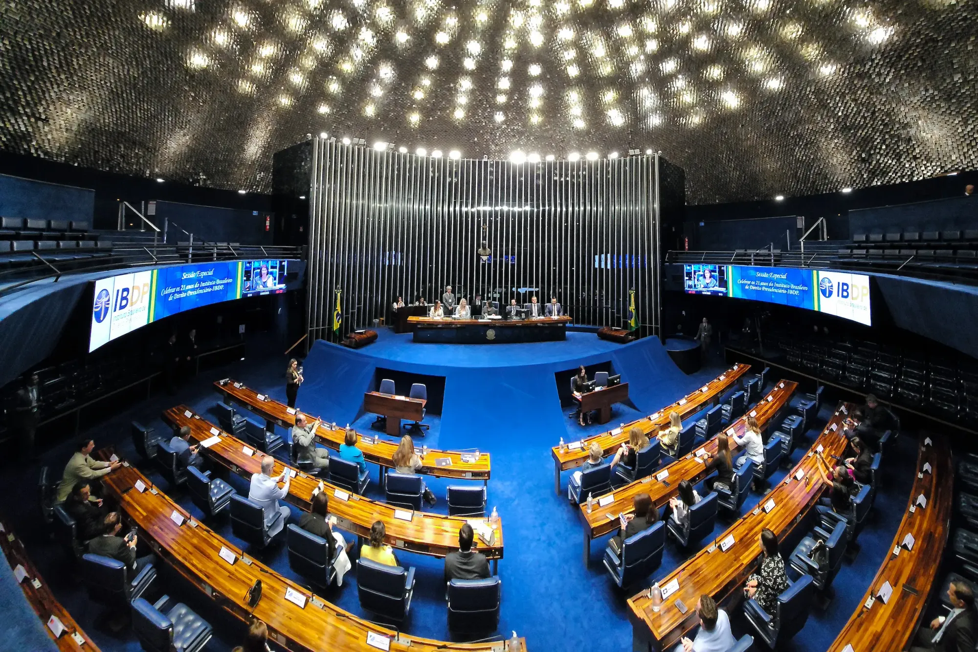 Remanejamento na Câmara Federal: MT Ganha Duas Cadeiras com Aval do Senado