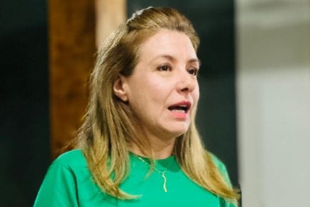 Para garantir décimo terceiro, Flávia segura novas despesas em VG